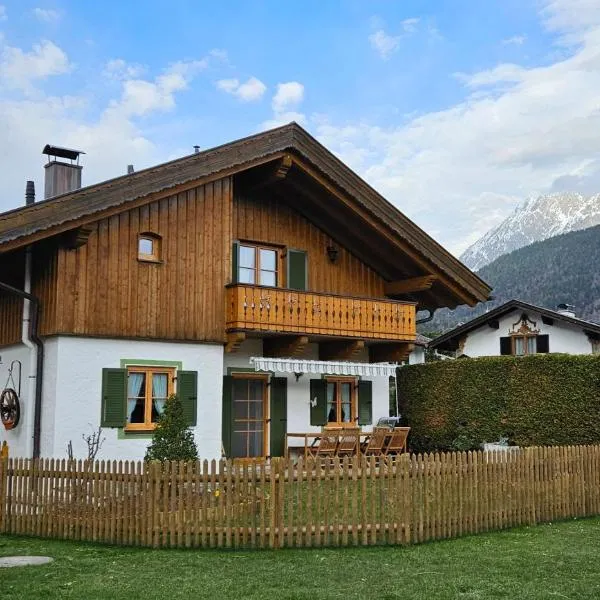Bletschers Hoamat, hotel din Mittenwald