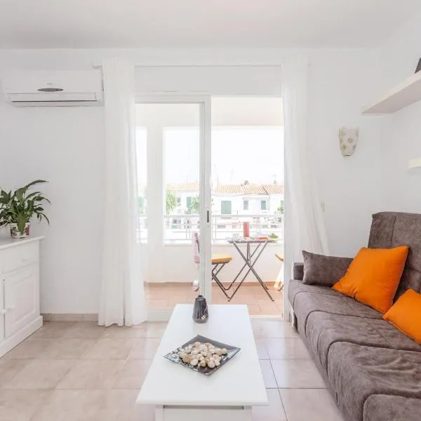 Cala'n Blanes Park 228, hotel in Cala en Blanes
