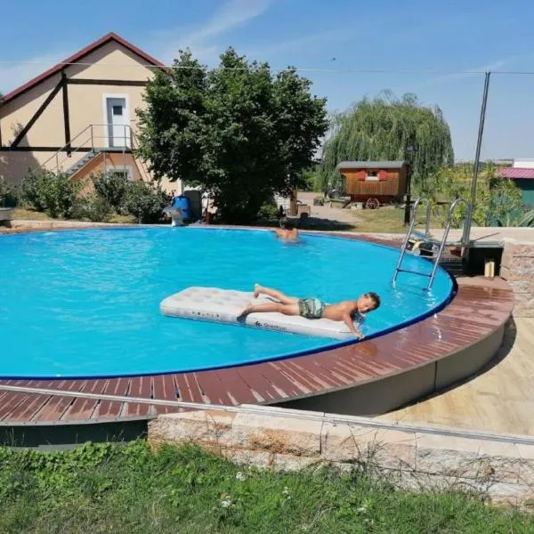 Hof Grübler, hotel v destinácii Klipphausen