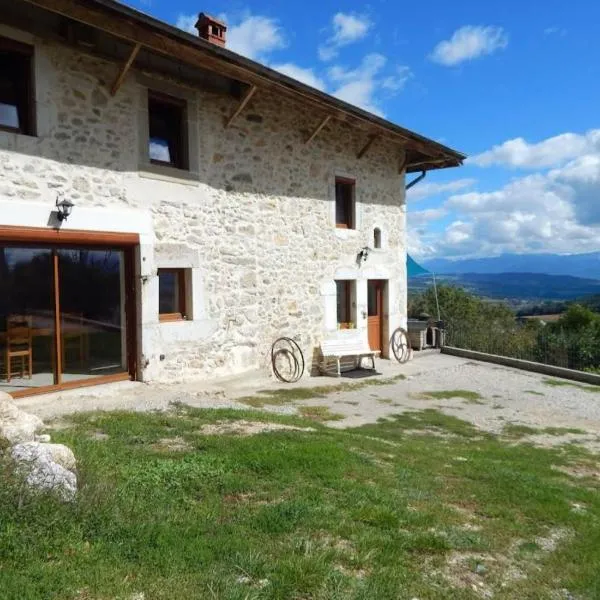 Les Bellevues, hotel a Moye