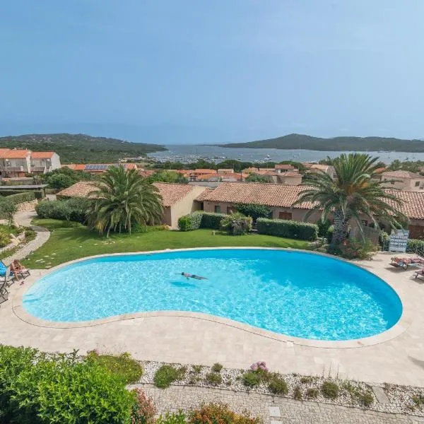 Il Fiordo, hotel u gradu Santa Tereza Galura