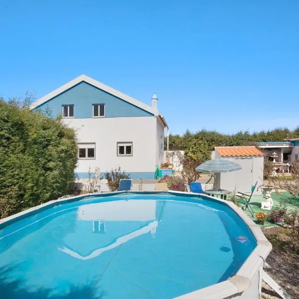 Quinta das Andorinhas - Nazaré, hotel in Famalicão
