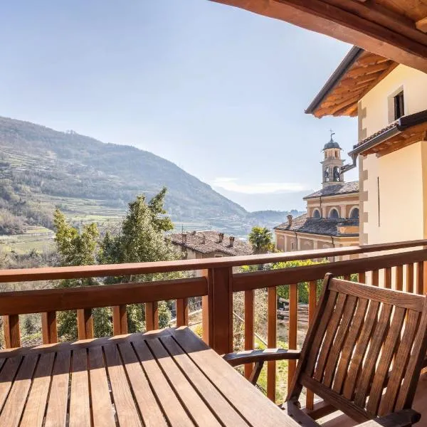 Residence Lena App 3 with Balcony, hotel din Tenno