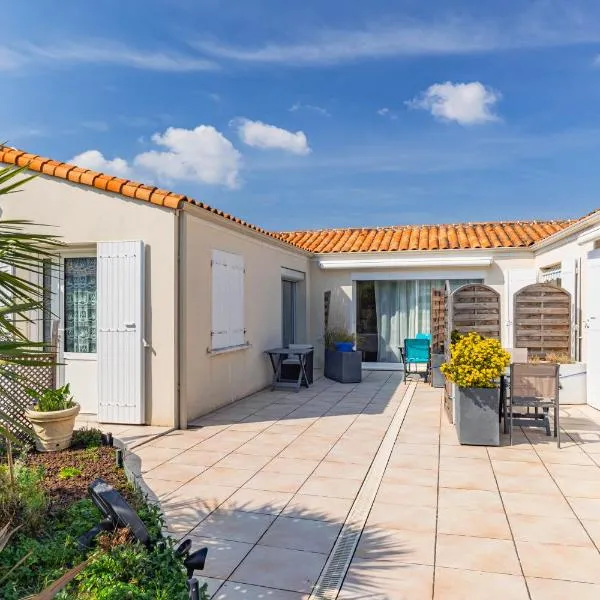 Chambres D'hotes Les Lits Marins, hotel u gradu Saint-Pierre-dʼOléron