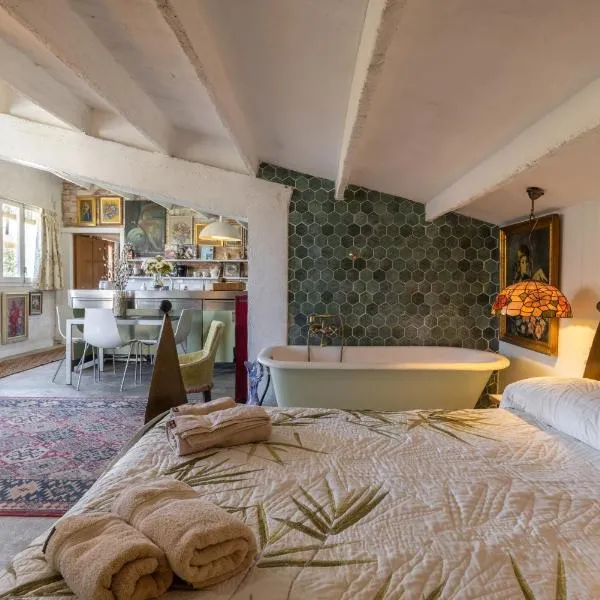 La Fabriqueta Apartament Deluxe, hotel a Ríudecañas