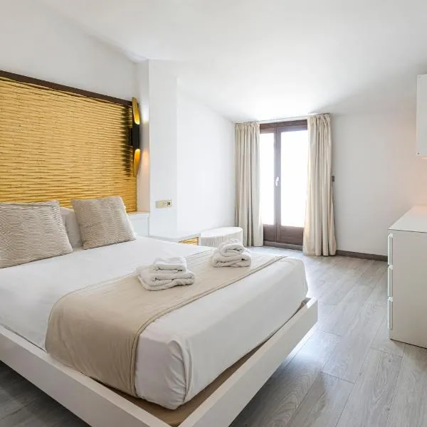 HOTEL FUENTE REDONDA LUXURY, hotell i Úbeda