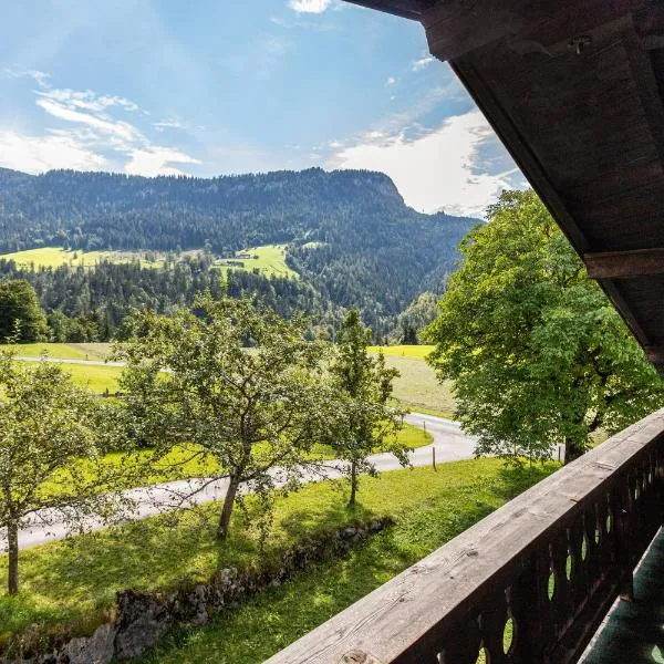 Ferienwohnung Weissbacher, hotel em Sankt Martin bei Lofer