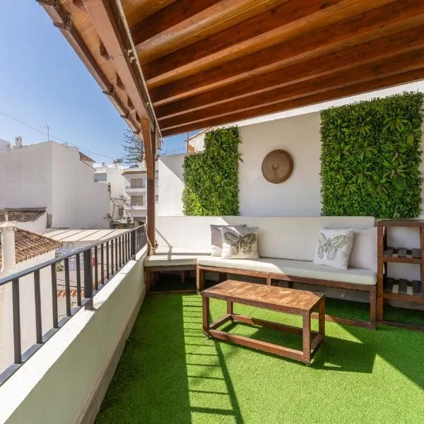 Casa Descaro de las Flores, hotel in Estepona