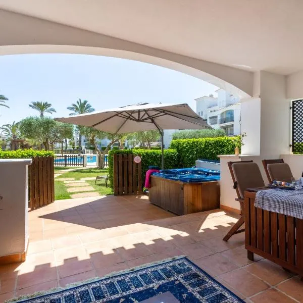 Luxury Pool and Spa - Casa Coco – hotel w mieście Casas del Cura