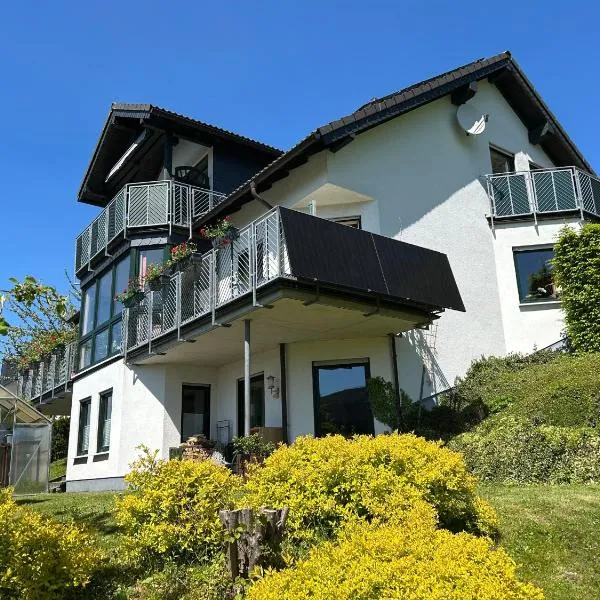 올스베르크에 위치한 호텔 Ferienwohnung Moos-Hochsauerland