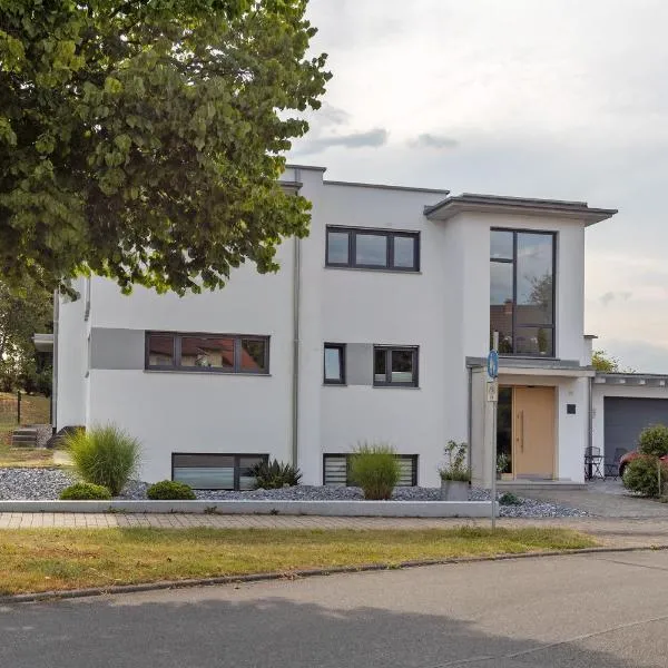 Casa Simona, Hotel in Orsingen-Nenzingen