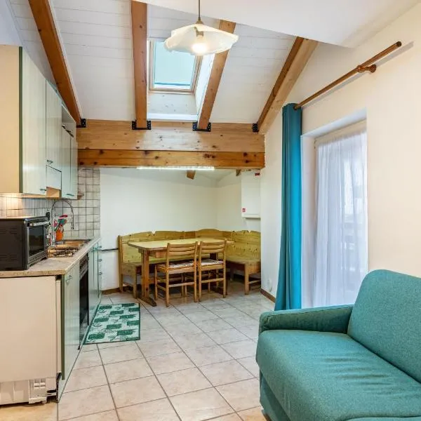 Appartamento Condominio Genziana, hotel di Monclassico
