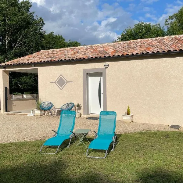 Gite De La Fontaine Avec Jaccuzi, Hotel in Septfonds