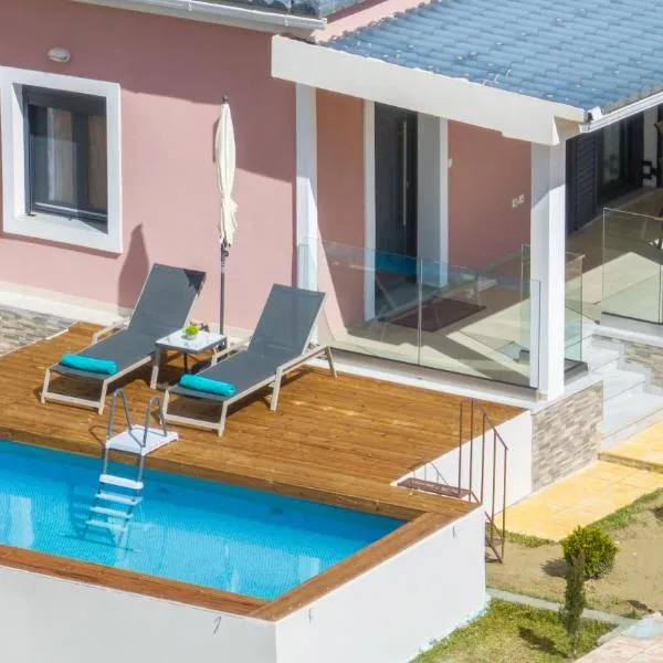 Sonny 2 Bedroom House โรงแรมในKoukounariá