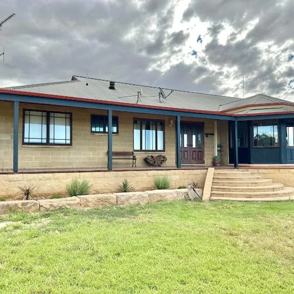 Loudawn Homestead, hôtel à Cowra