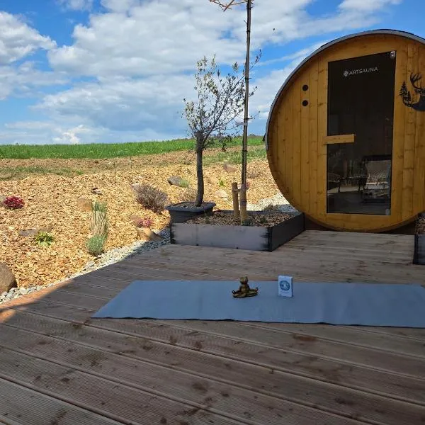 Ferienwohnung Geyer - NEU! mit Fasssauna - Altmühltal, hotel en Rennertshofen