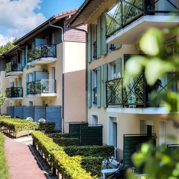 Comfort Aparthotel Divonne L'Orée du Parc, Hotel in Divonne-les-Bains
