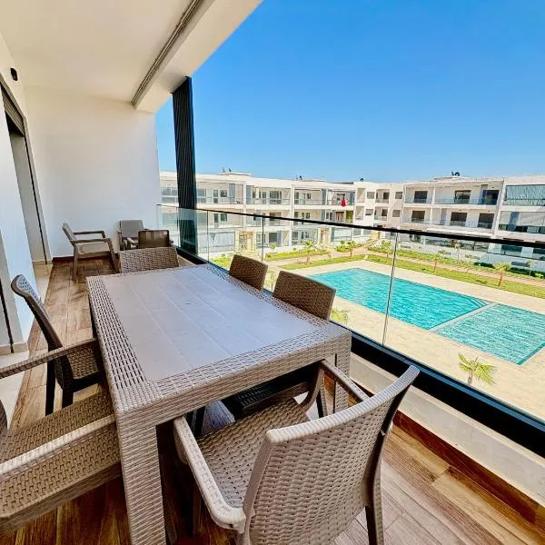 Mansouria में, होटल Appartement moderne vue piscine avec parking & WiFi