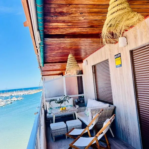 Sueña Mar Luxury Suites, hotel v destinaci Torrevieja