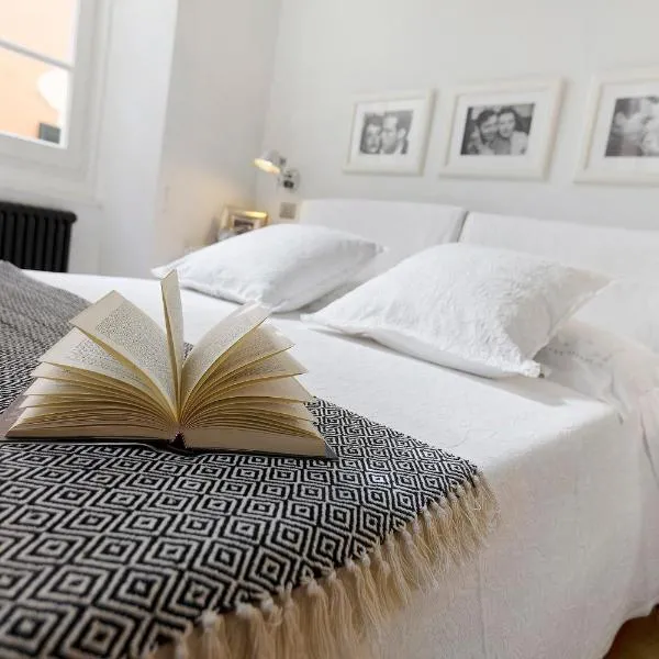 C123 Luxury, hotel i Chiavari