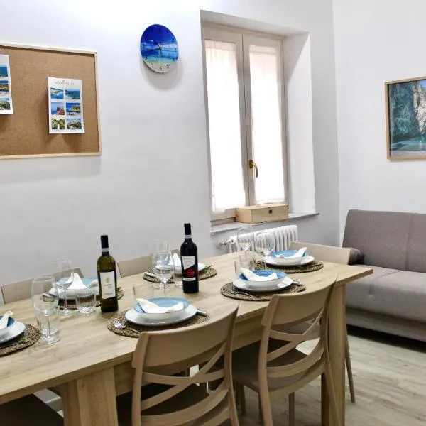 Appartamento a 5 minuti dal mare con terrazza e parcheggio privato, hotel sa Falerna