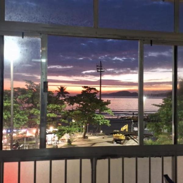 Frente pro Mar Pé na Areia APTO COMPLETO 2 quartos