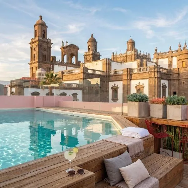 VEINTIUNO Emblematic Hotels by Airnest، فندق في لاس بالماس دي غران كاناريا