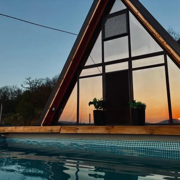 Vila Ahouse, hotel di Jagodina