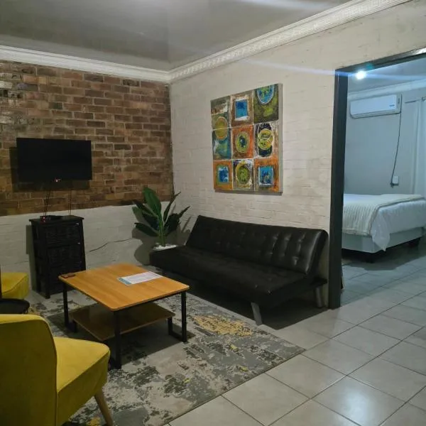 Vista Ree Guesthouse Pty Ltd, hotel u gradu 'Taung'