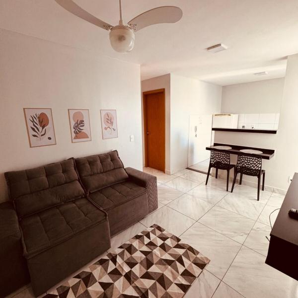Apt 404 bl14 Londrina entrance