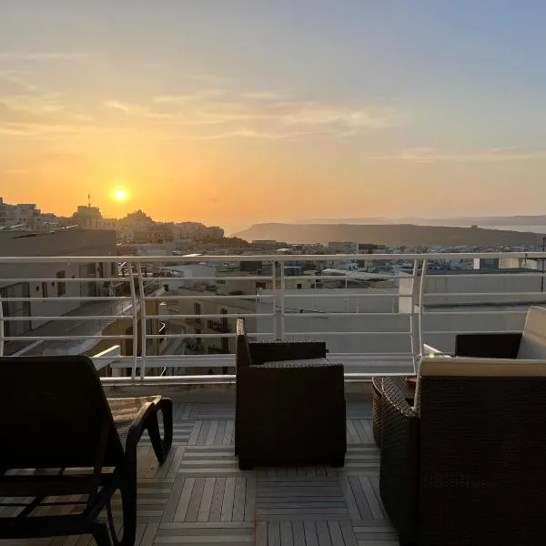 Luxury 3BR Apartment in Mellieħa with Panoramic Views, hotel en Mellieha