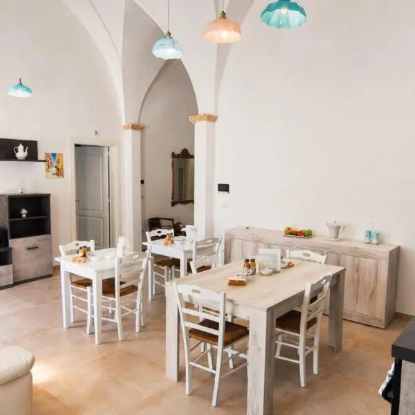 Domus Avi - Bed and Breakfast, Hotel in Taviano