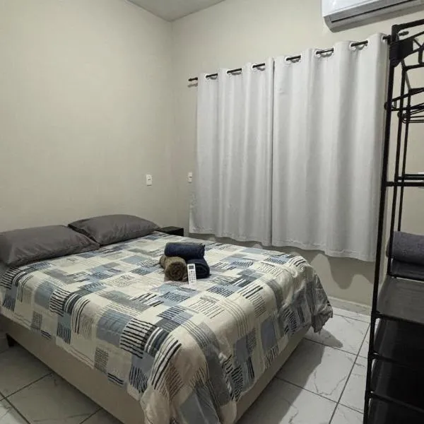 Studio Confortável no Centro com Garagem, Hotel in Araquari