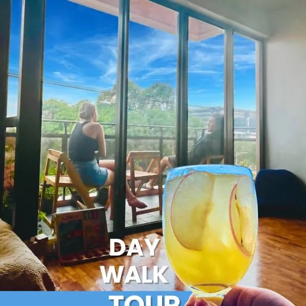 QBee Manila - Shared Home Experience - Stay, Cook, Connect, hotel sa Maynila