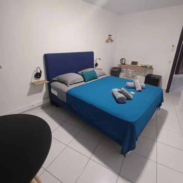B787 - City center room Papeete، فندق في بابيت