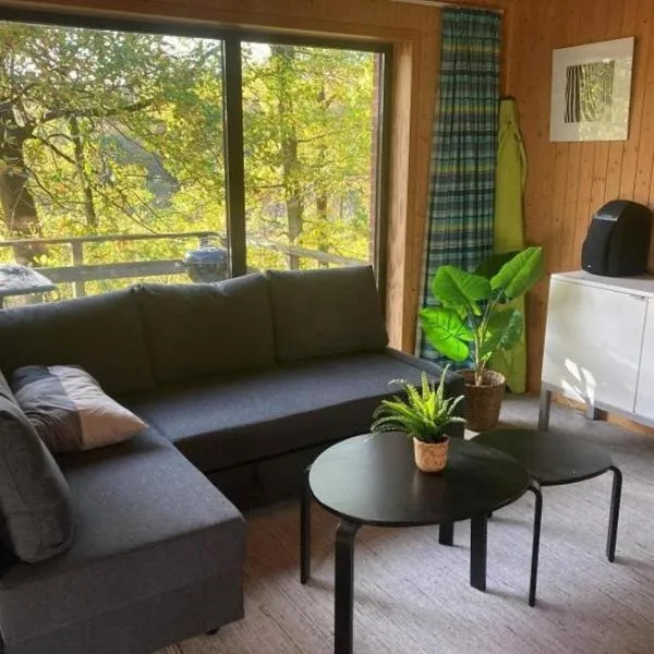Charming Stay by the Meuse, hotel a Blaimont