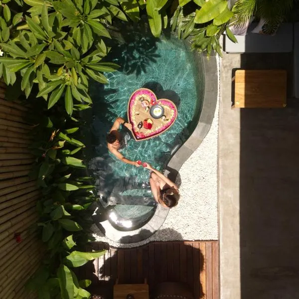 Villa Naka - Gili Trawangan - Traditional Villa & Private pool, hotell i Gili Trawangan