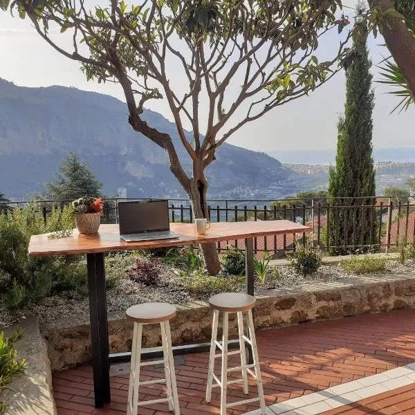 Viesnīca family Stay in French Riviera pilsētā Ventimilja