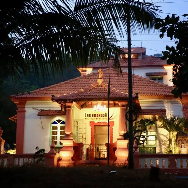 Lar Amorosa Boutique Hotel - Goa, Hotel in Calangute