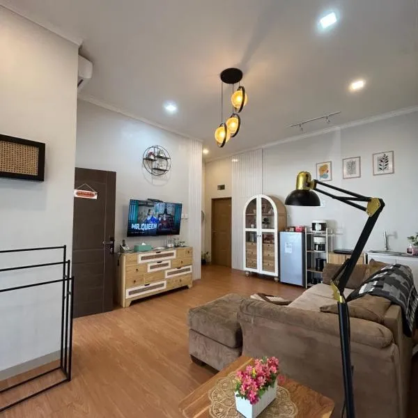 Clamitan House Padalarang, hotel sa Padalarang