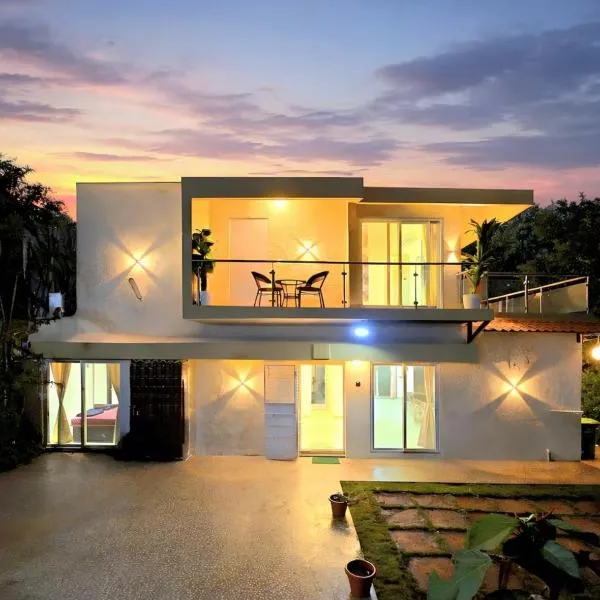 Eko Nest Grand 5BHK Villa, hotel i Lonavala