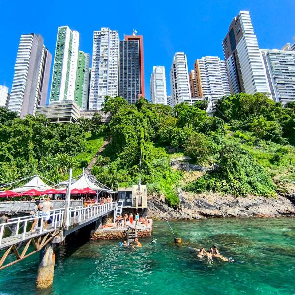 Victoria Marina sua praia no coração de Salvador