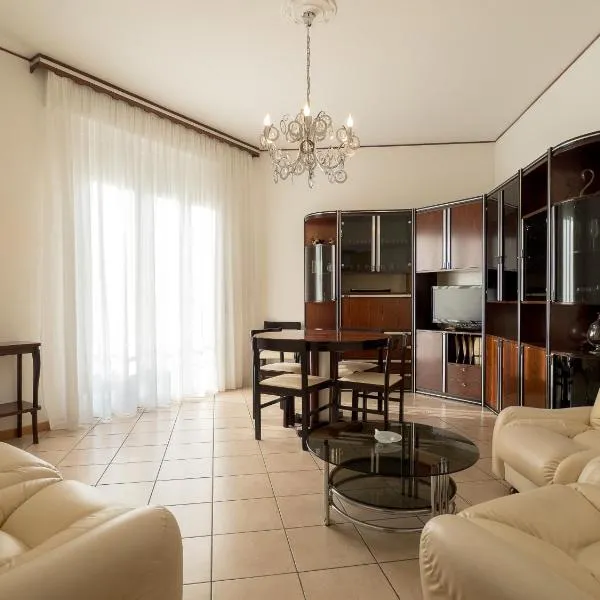 Antonio Rooms 2, hotel en Parma