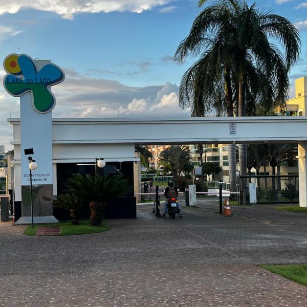 ILHAS DO LAGO RESORT 5 min Praça dos 3 Poderes