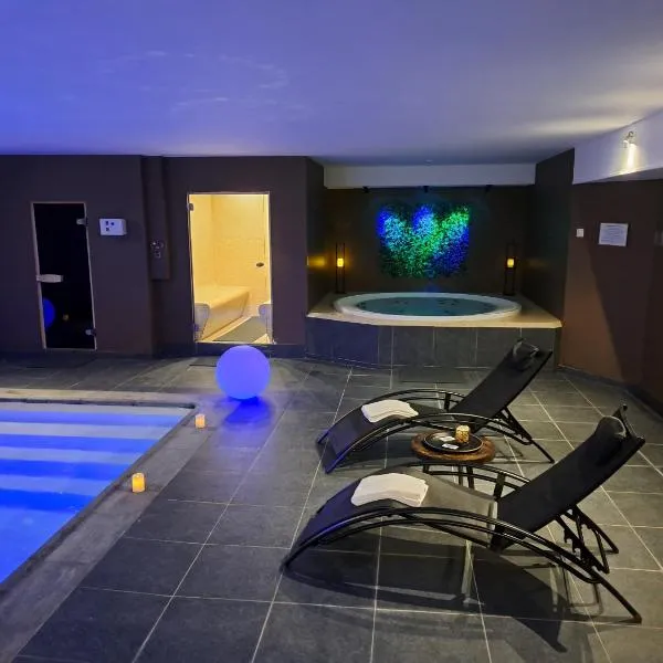 Suites et Wellness des Champs-Elysées, hotel en Ciney
