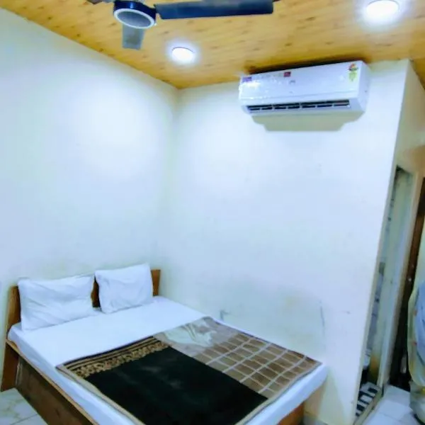 Jay shree Kedar room, hotel in Ujjain