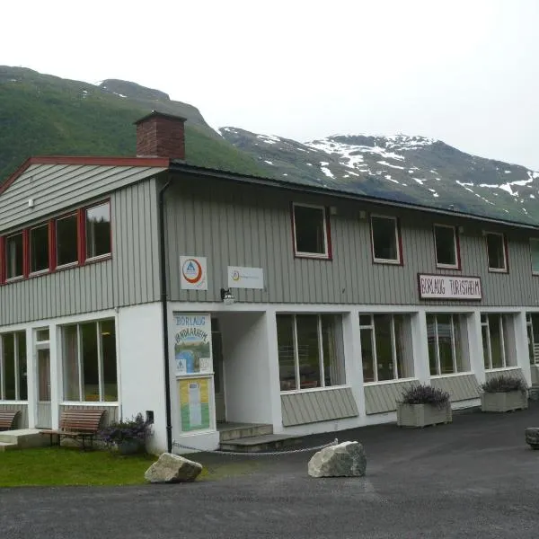 HI Borlaug Vandrerhjem, hotel in Ljøsne