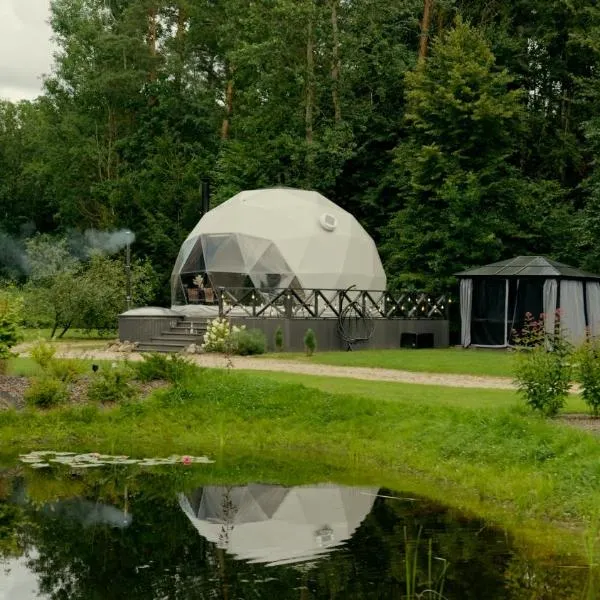Līgo glamping, khách sạn ở Stacija Meitene