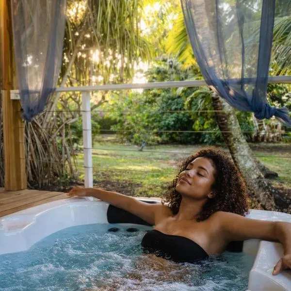 Écolodge Ti-Spa avec Jacuzzi Privé Villa Gaïa, Hotel in Le Diamant