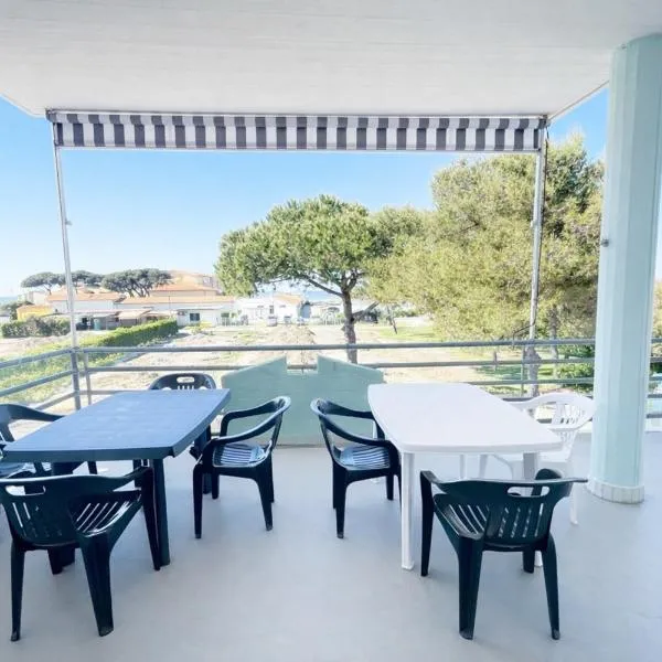 Casa Corallo a Marina di Cecina by Zoom In Earth、チェチナのホテル